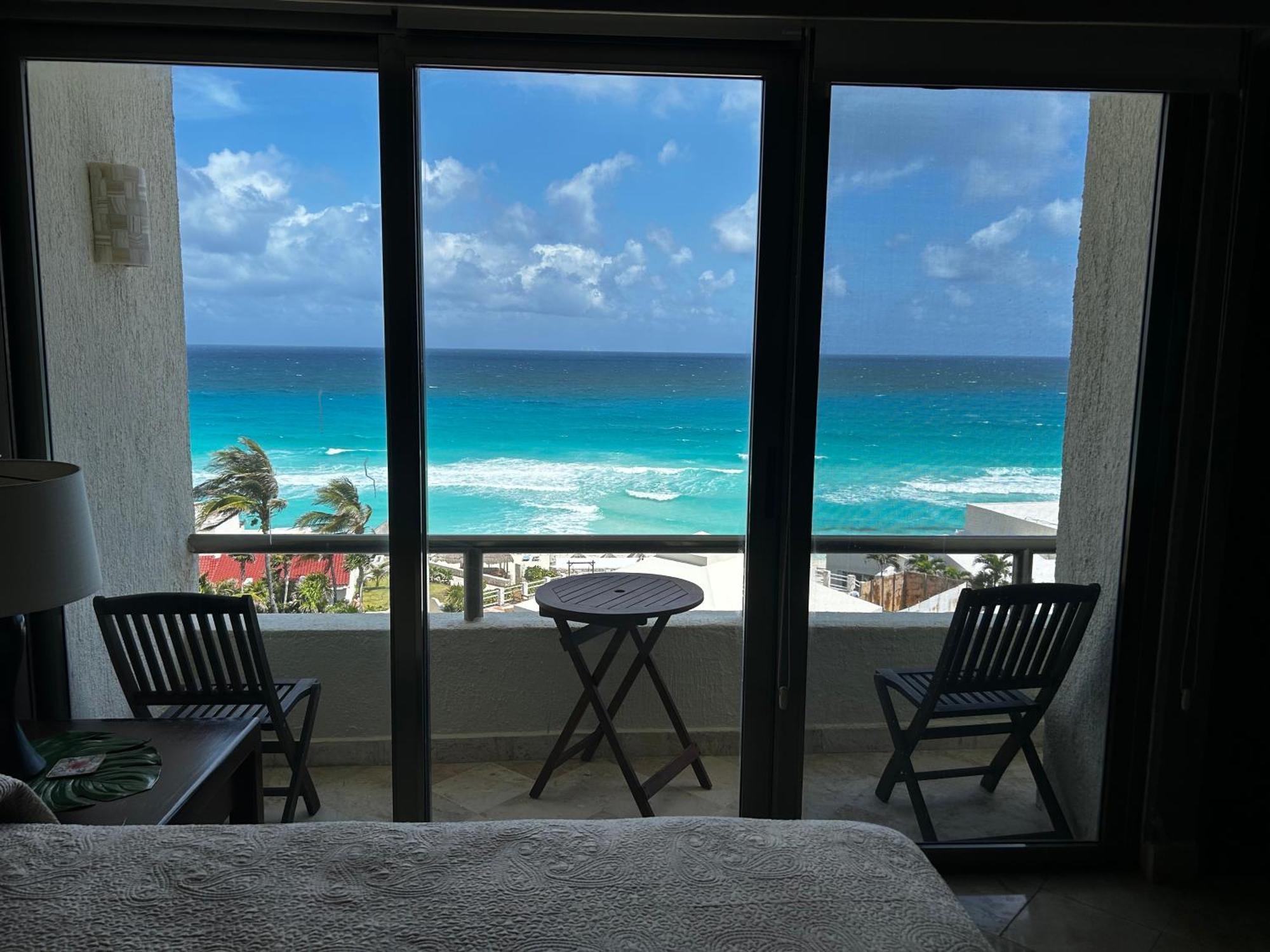 Solymar Condos On The Beach 칸쿤 객실 사진